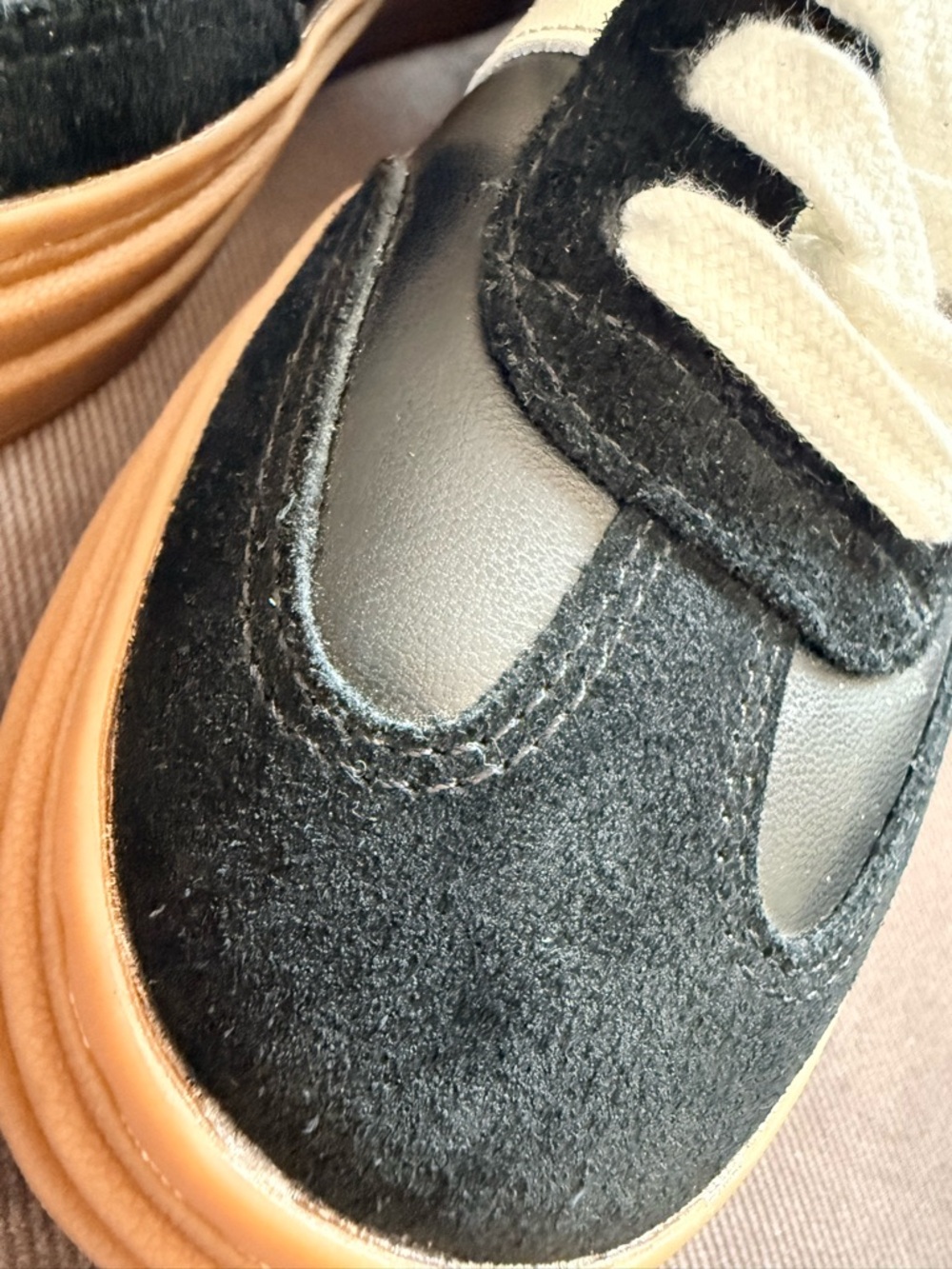 Steve Madden, Dodge Suede and Leather Gum Sole Platform Sneakers Size 5.5 NWOB - Picture 13 of 13